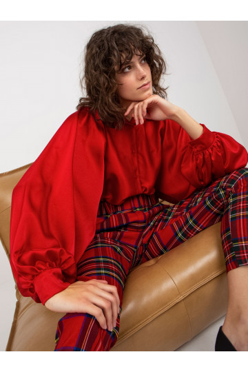 Tmavě červená imitace...