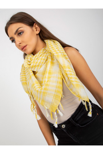 Světle žluto-bílý...