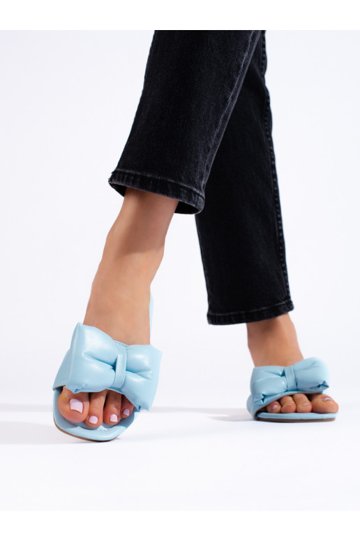 Světle modré nazouváky s mašlí