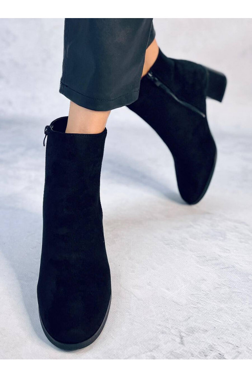 Moteriški batai su kulniukais juodos...