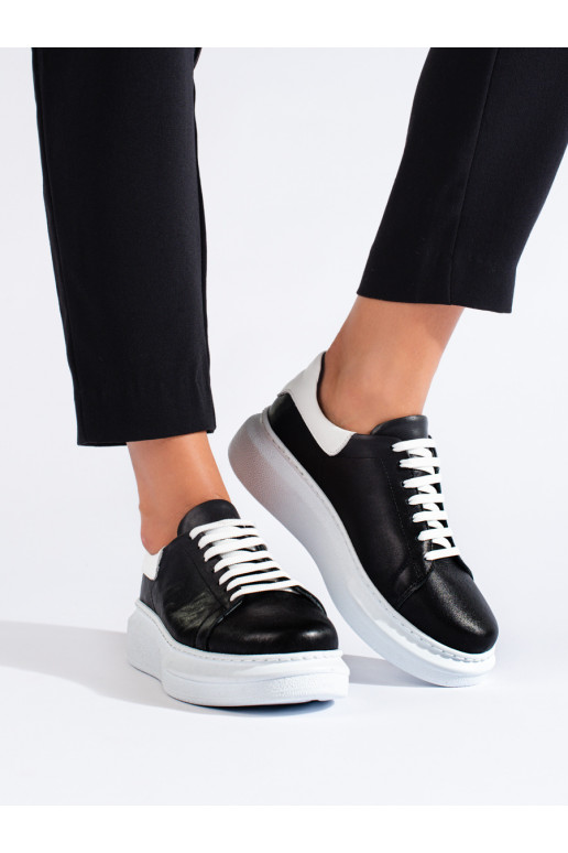 Černé klasické dámské sportovní boty T.Sokolski