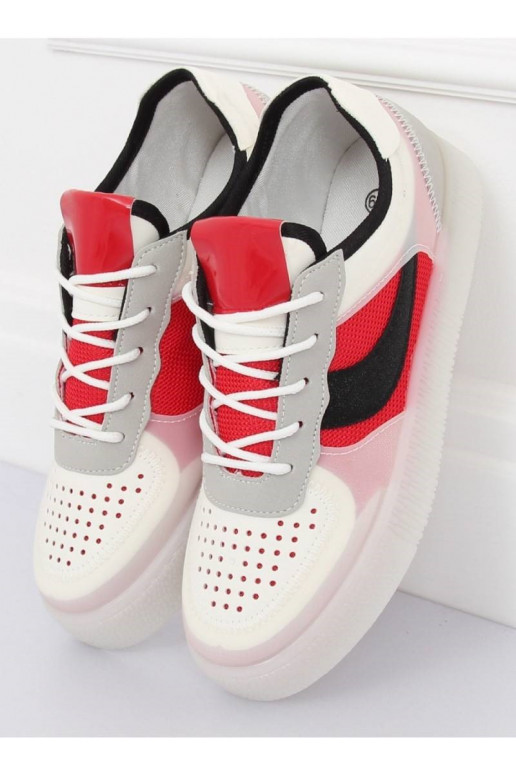 copy of Černé boty ve sportovním...