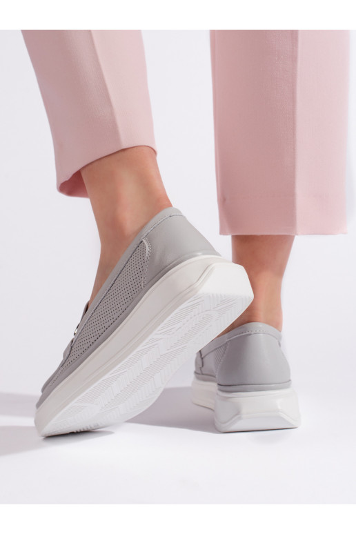 Šedé dírkované dámské mokasíny