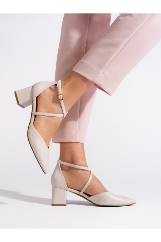 Světle béžové dámské sandály do špičky