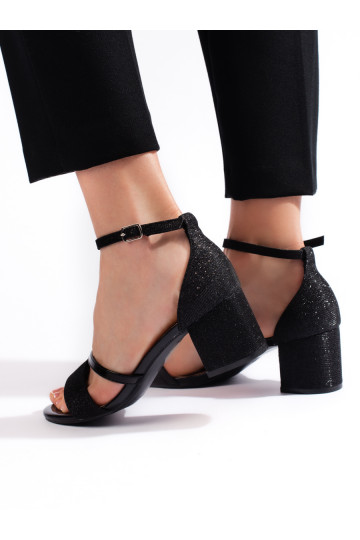 Brokátové sandály na sloupku 2