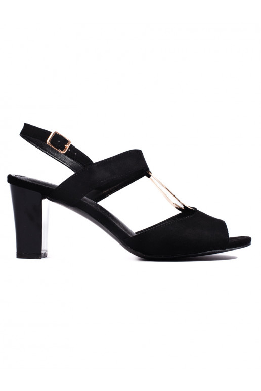 Černé dámské sandály na sloupkovém podpatku