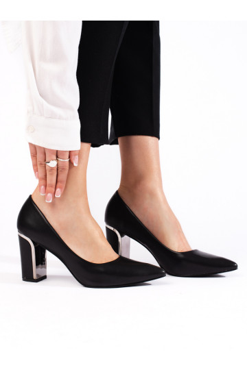 Dámské lodičky na sloupku černé 2