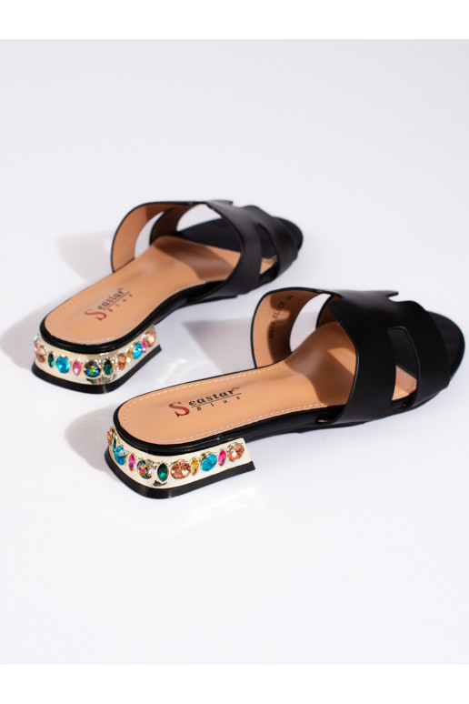 Černé dámské nazouváky ploché