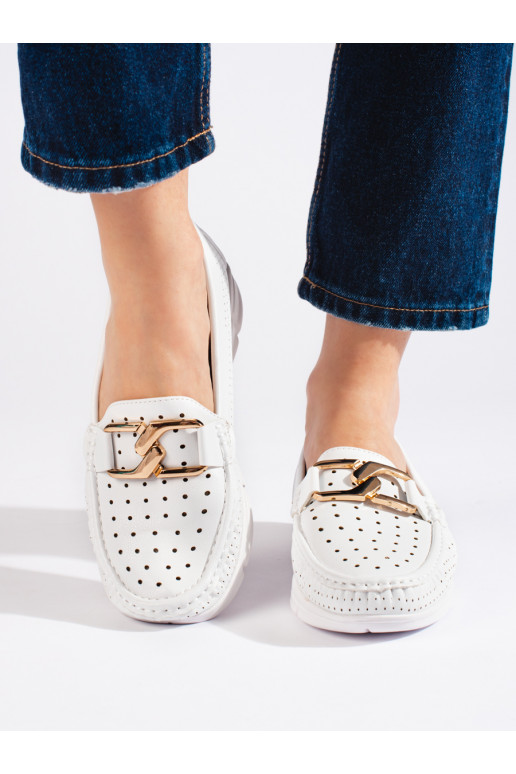 Bílé dámské mokasíny se sponou