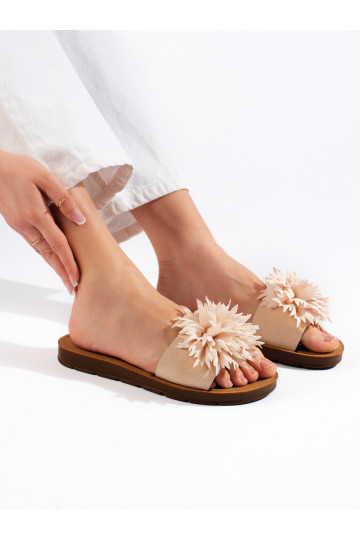 Béžové dámské nazouváky s kytkou 2