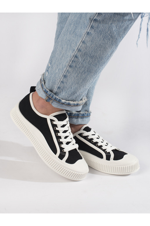 Černé dámské tenisky na platformě