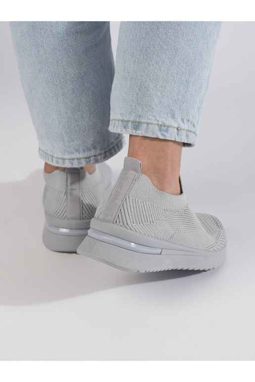 Šedé nazouvací sportovní boty