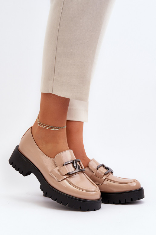 Lakuoti mokasinai smėlio spalvos Santtes Lakuoti mokasinai smėlio spalvos Santtes