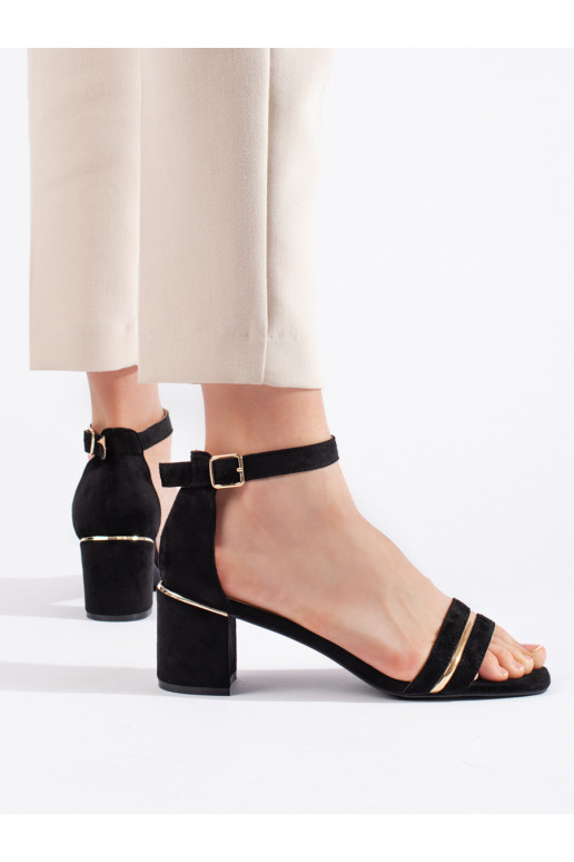 Černé semišové sandály na sloupkovém podpatku