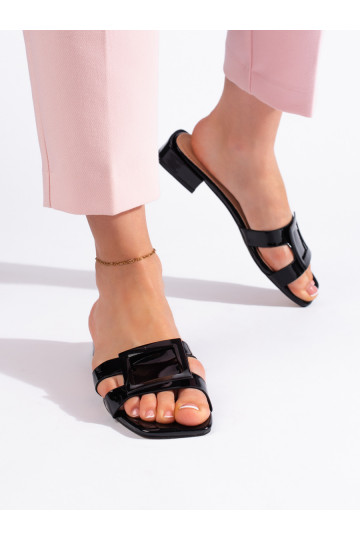 Klasické černé elegantní dámské nazouváky 2