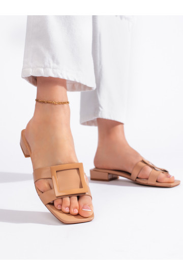 Klasické béžové elegantní dámské nazouváky 2