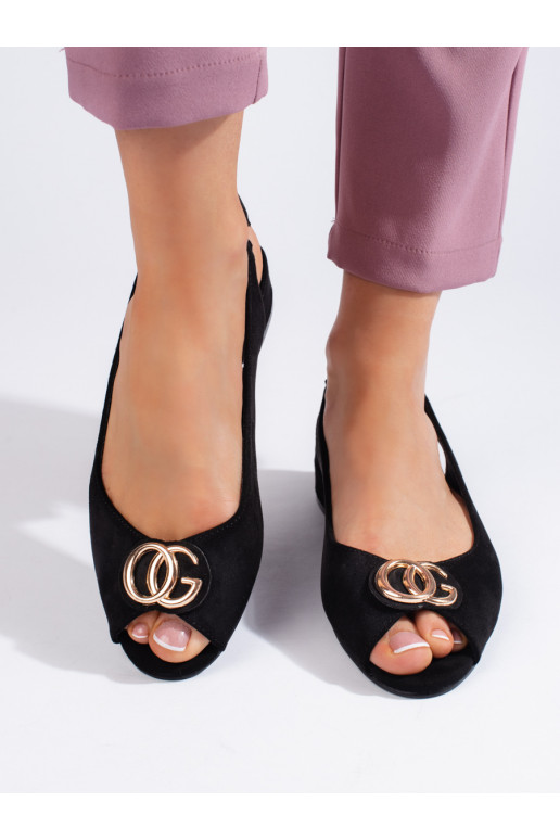 Černé elegantní ploché sandály
