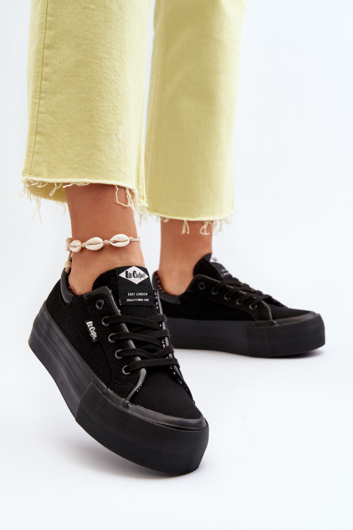 Laisvalaikio bateliai su platforma...