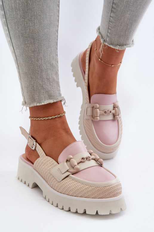 Moteriškos basutės su plačiais...