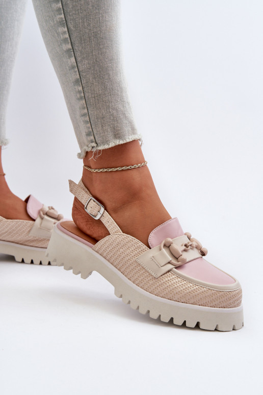 Moteriškos basutės su plačiais...