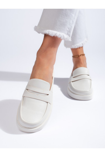 Bílé plné dámské nazouváky 2