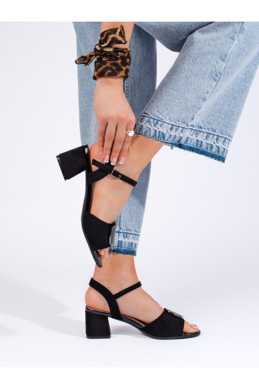 Černé elegantní sandály na sloupku Sergio Leone