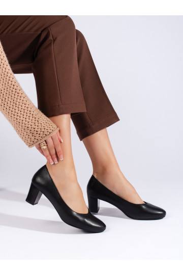 Elegantní černé dámské lodičky