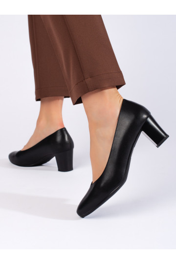 Elegantní černé dámské lodičky 2