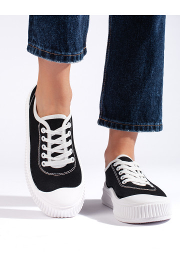 Černé dámské tenisky 2