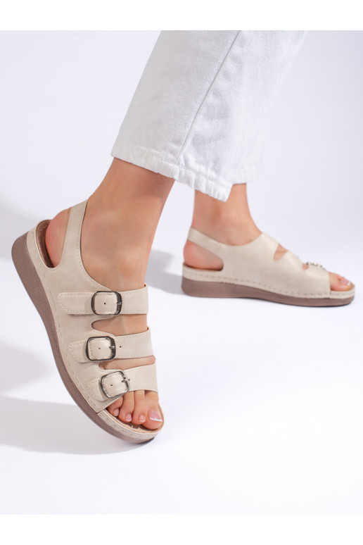 Dámské béžové sandály s přezkami