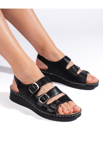 Dámské černé sandály s přezkami 2