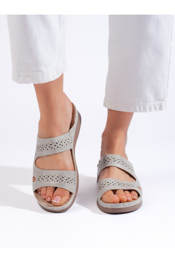 Pohodlné šedé dámské pantofle 2