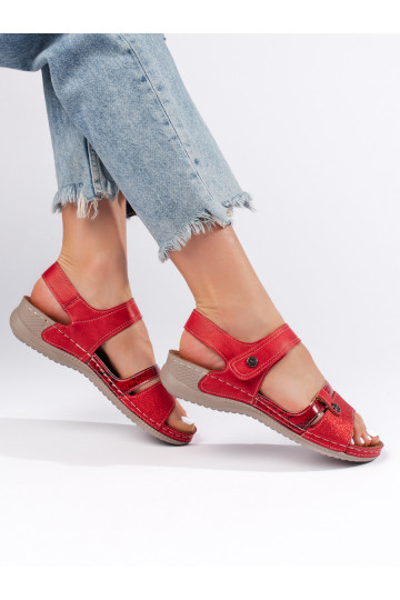 Pohodlné dámské sandály červené