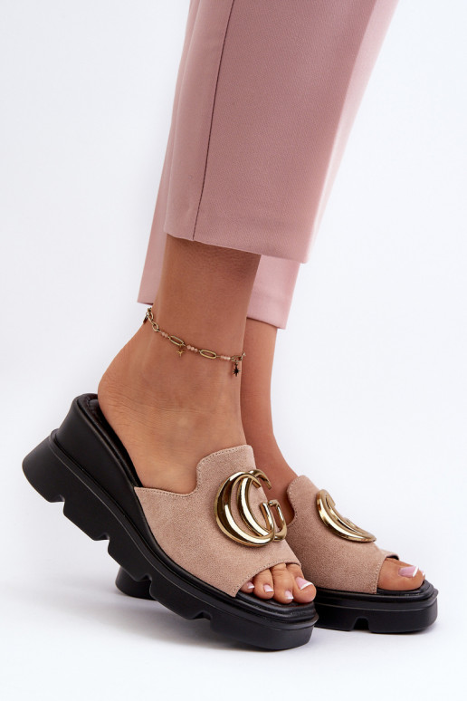 Moteriškos šlepetės smėlio spalvos Iaria Moteriškos šlepetės smėlio spalvos Iaria