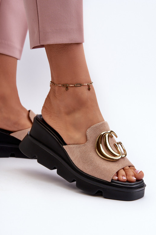 Moteriškos šlepetės smėlio spalvos Iaria Moteriškos šlepetės smėlio spalvos Iaria