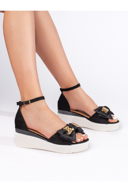 Černé dámské sandály na klínku s mašličkou