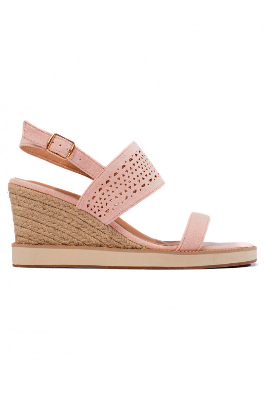 Růžové dámské sandály na klínku