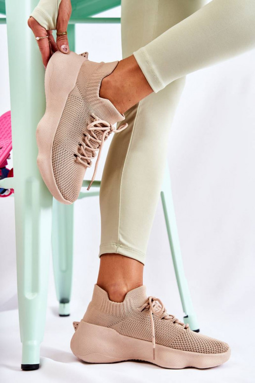 Įsispiriamo modelio sportiniai... Įsispiriamo modelio sportiniai...