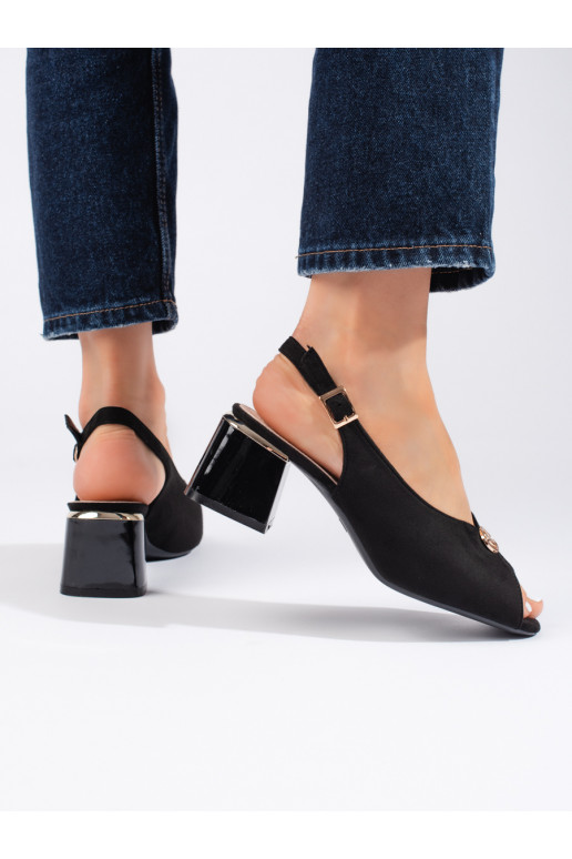 Elegantní černé semišové sandály na vysokém podpatku