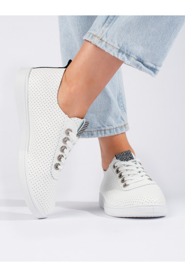 Dírkované bílé dámské tenisky 2