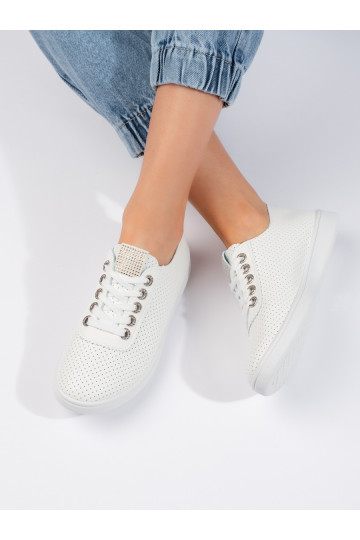 Dírkované bílé dámské tenisky