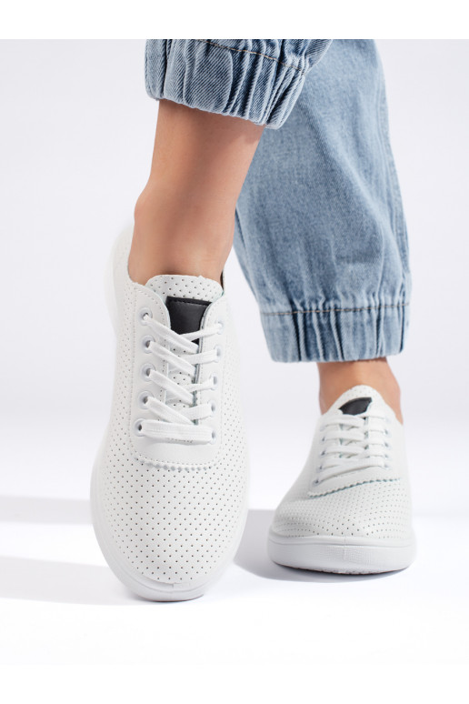 Dámské černé boty na šněrování