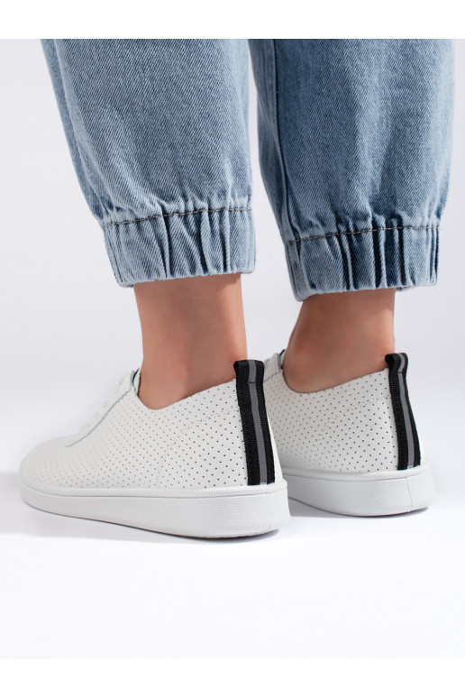 Dámské černé boty na šněrování