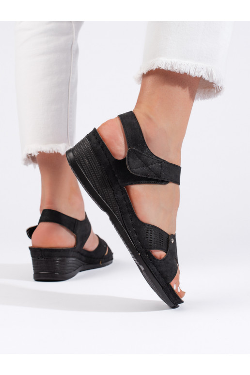 Dámské sandály na klínku na suchý zip černé