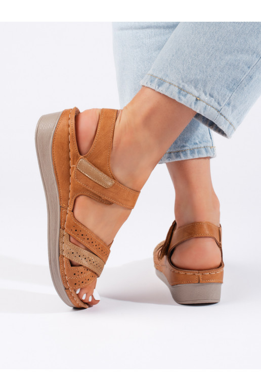 Dámské hnědé sandály na suchý zip