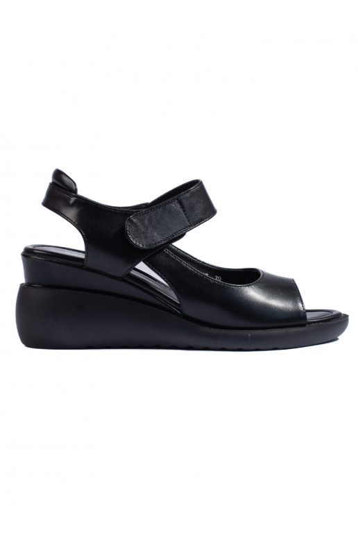 Pohodlné černé sandály na klínku Sergio Leone