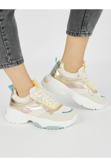 Sportovní dámské boty na hrubé podrážce