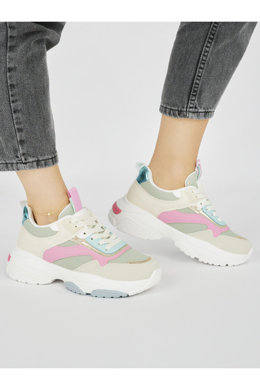 Sportovní dámské boty na hrubé podrážce