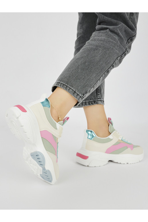 Sportovní dámské boty na hrubé podrážce