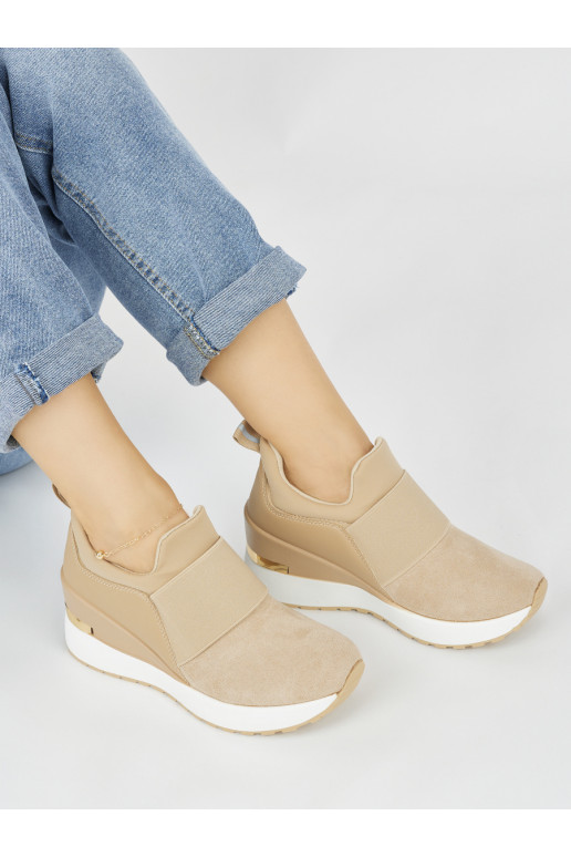 Hnědé dámské sneakersy na klínku